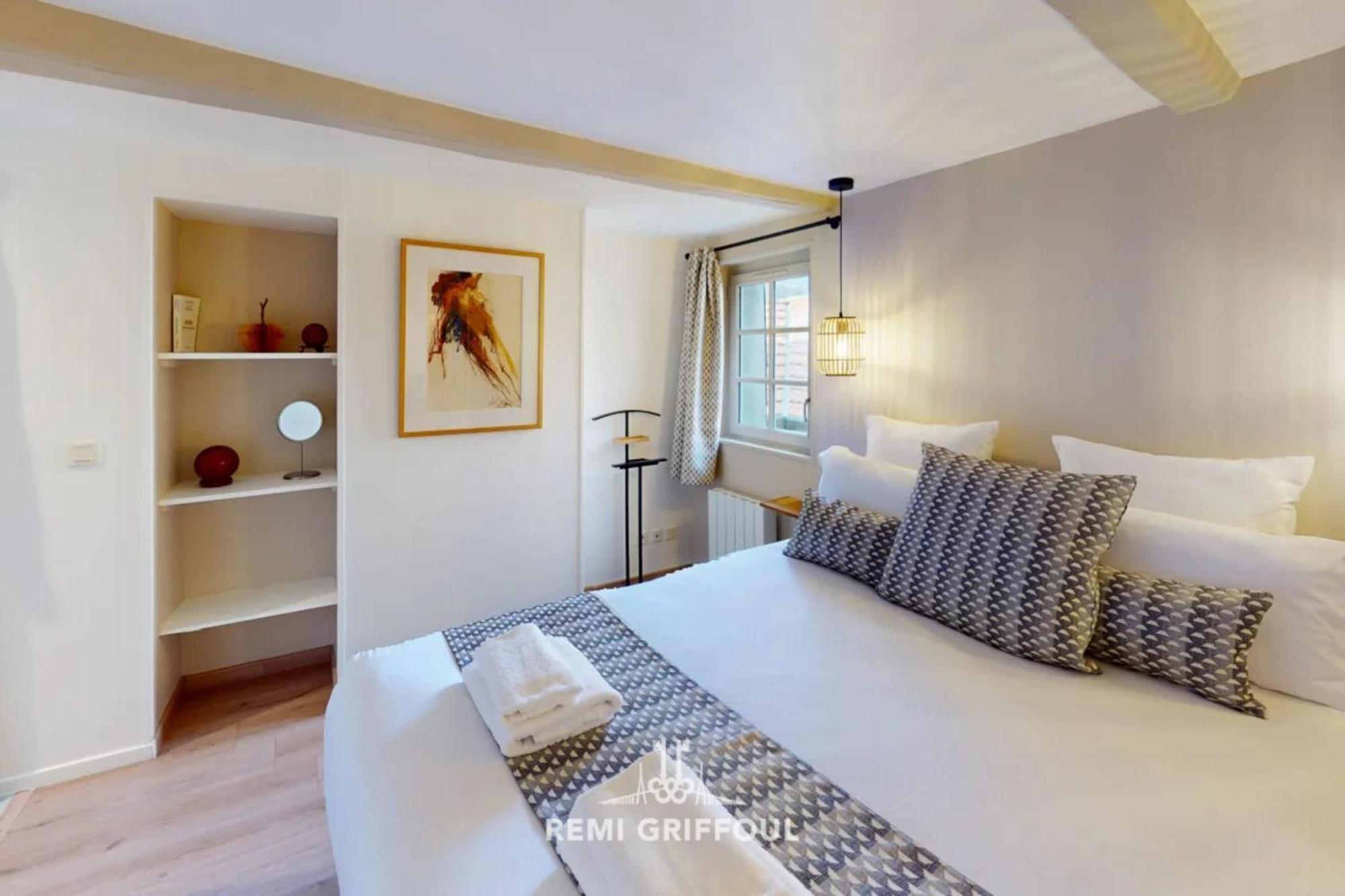 Le Repere De Popeye Beautiful 4 Guests Honfleur